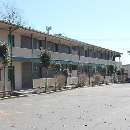 Oak Hill Inn And Suites Tahlequah Экстерьер фото