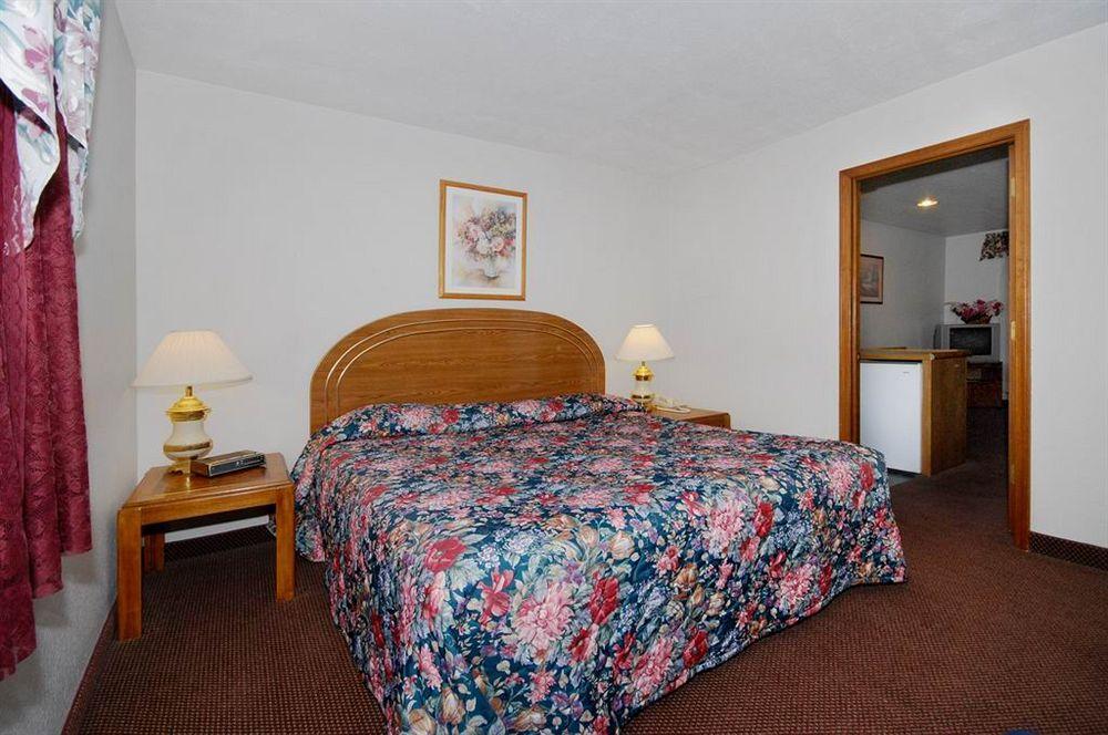 Oak Hill Inn And Suites Tahlequah Экстерьер фото