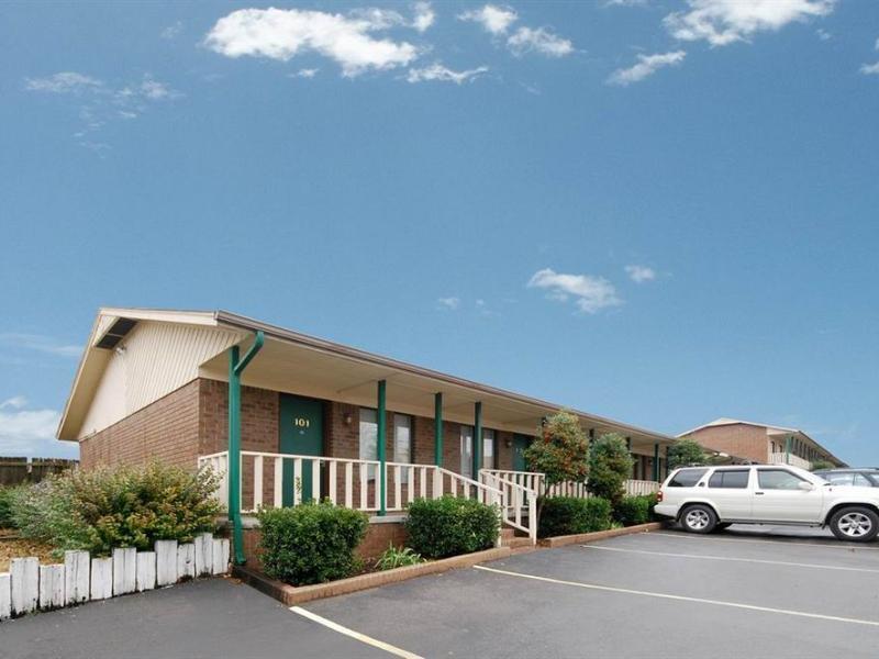Oak Hill Inn And Suites Tahlequah Экстерьер фото