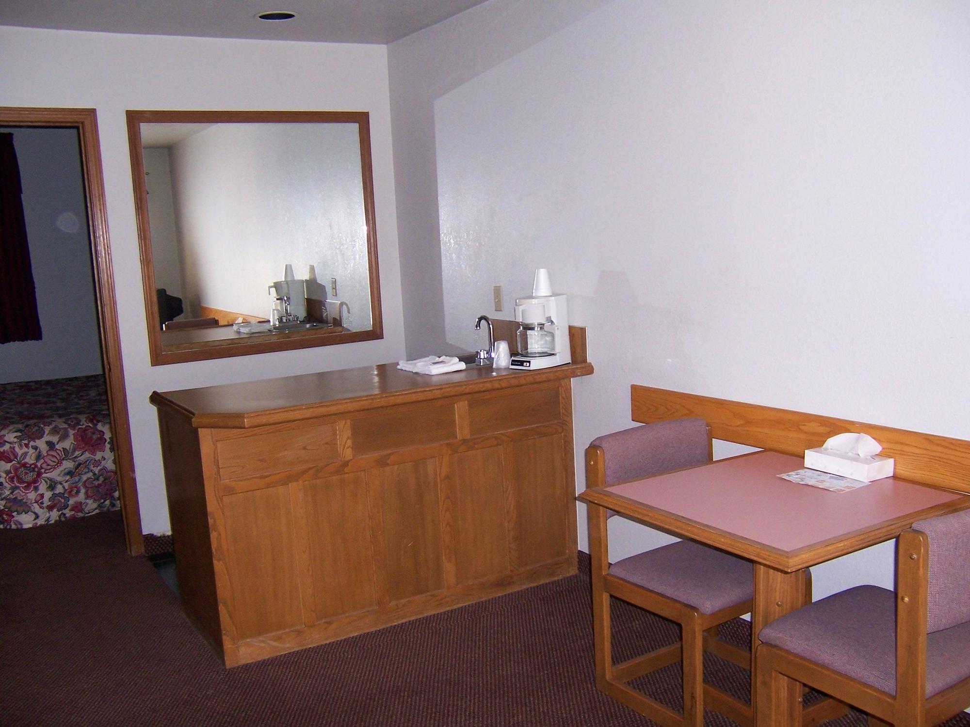 Oak Hill Inn And Suites Tahlequah Экстерьер фото