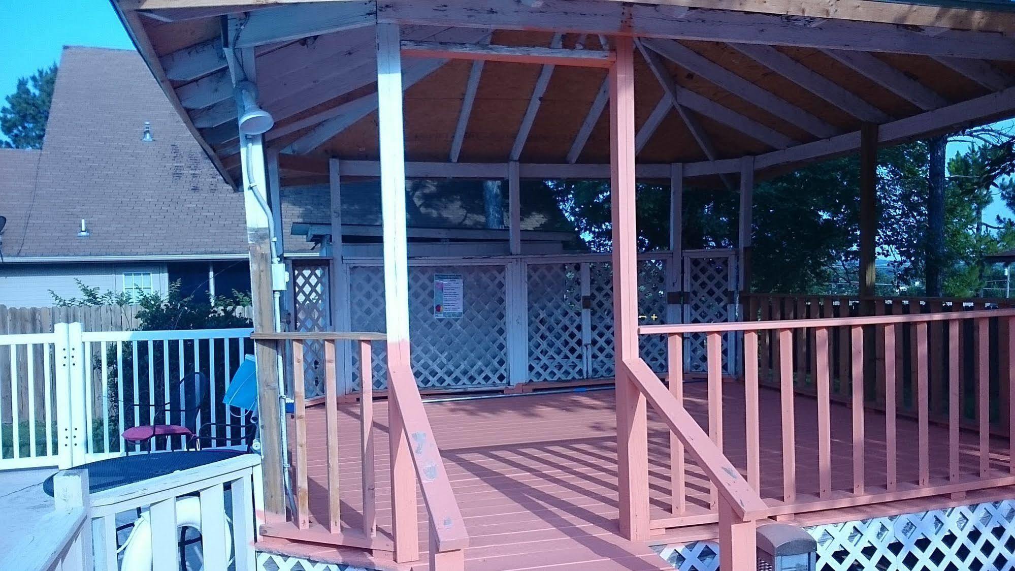 Oak Hill Inn And Suites Tahlequah Экстерьер фото